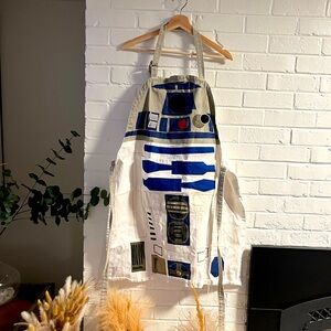 Williams Sonoma Adult R2-D2 Star Wars Apron